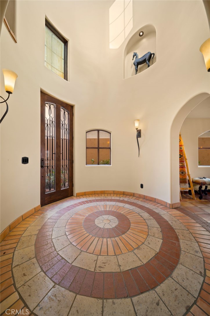 6 Green Turtle Road Coronado, CA 92118 - Photo 8 of 56 Entry