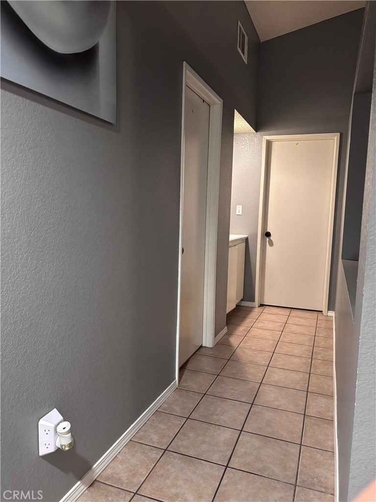 560 Coudures Way Perris, CA 92571 - Photo 29 of 35 a view of an empty room