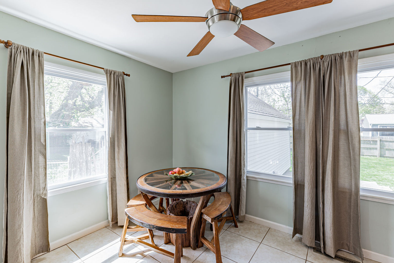 315 South Garfield Avenue Champaign, IL 61821 - Photo 14 of 28 a dining room with furniture and window