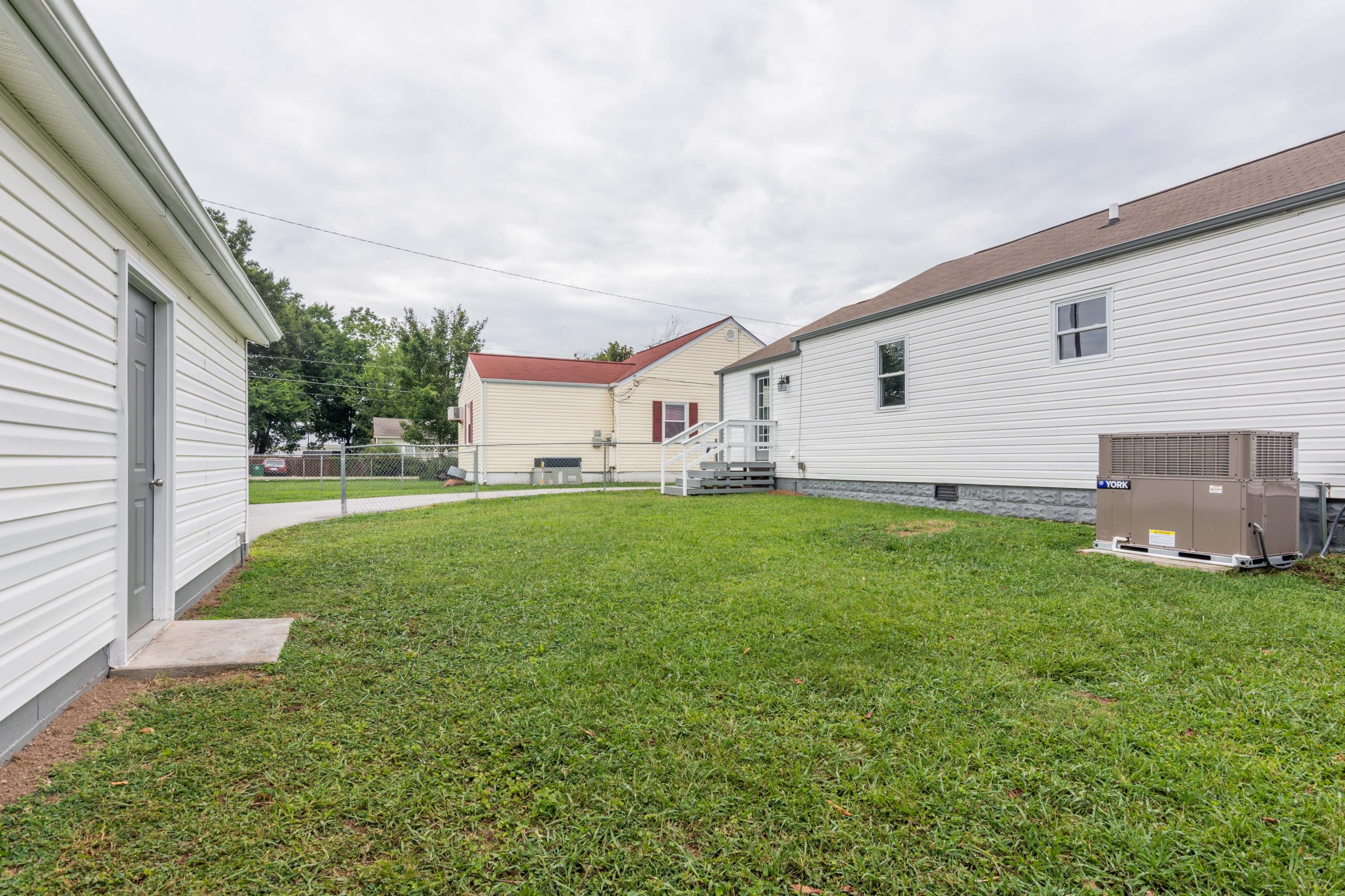 1519 East Ridge Avenue Chattanooga, TN 37412 - Photo 29 of 33 1519 East Ridge-30