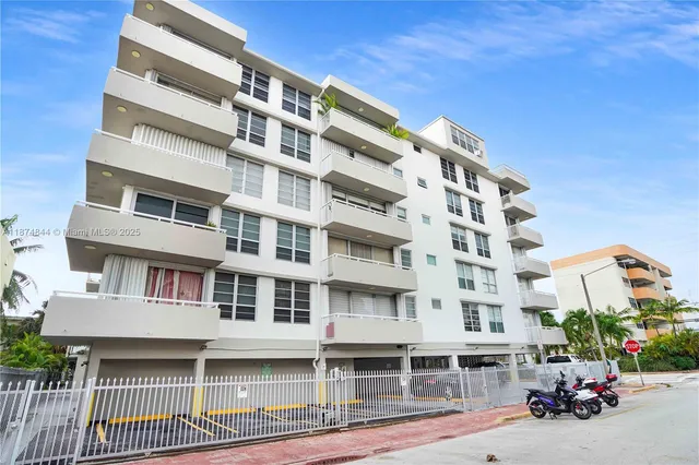 a view of a large building