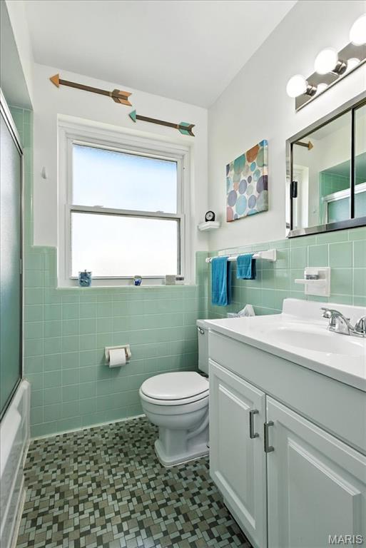 2 Delcrest Court, Unit 202 University City, MO 63124 - Photo 18 of 23