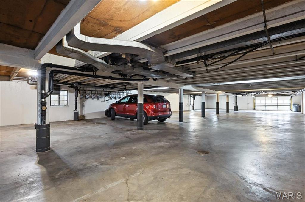 2 Delcrest Court, Unit 202 University City, MO 63124 - Photo 20 of 23