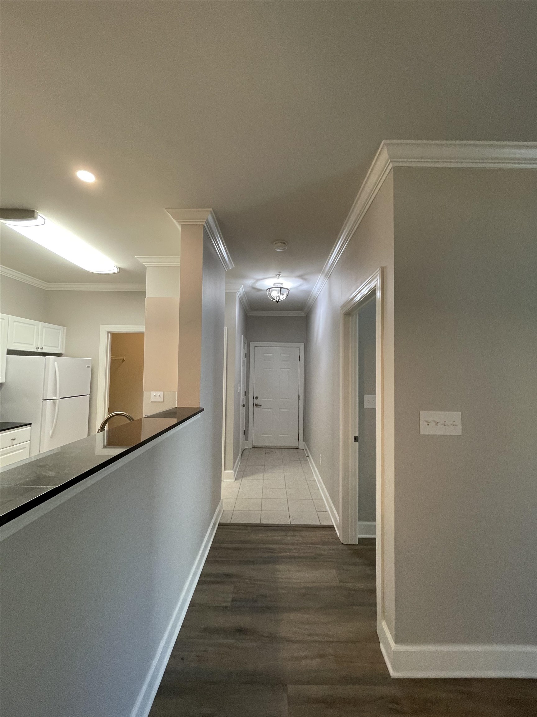 450 Park Avenue, Unit 710 Foley, AL 36535 - Photo 16 of 23 Foyer area