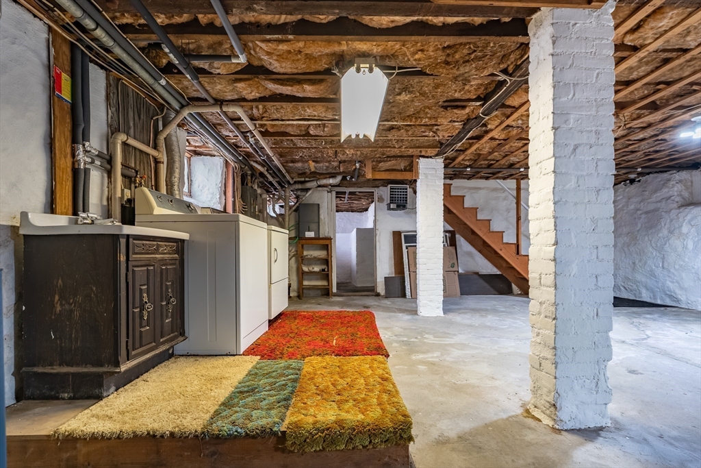 1244 Globe Street Fall River, MA 02721 - Photo 21 of 26