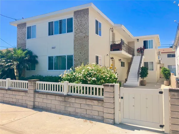 $2,450 | 2217 South Grand Avenue, Unit 2, San Pedro, CA 90731