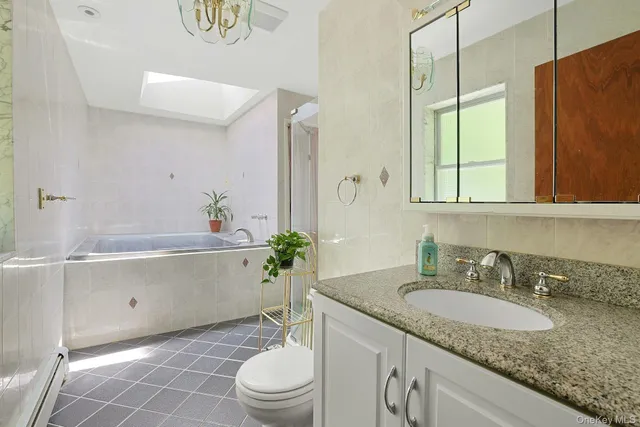 $1,149,000 | 49 Nanny Hagen Road, Thornwood, NY 10594