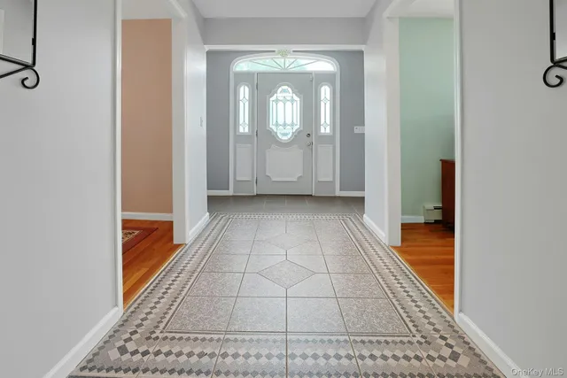 $1,149,000 | 49 Nanny Hagen Road, Thornwood, NY 10594