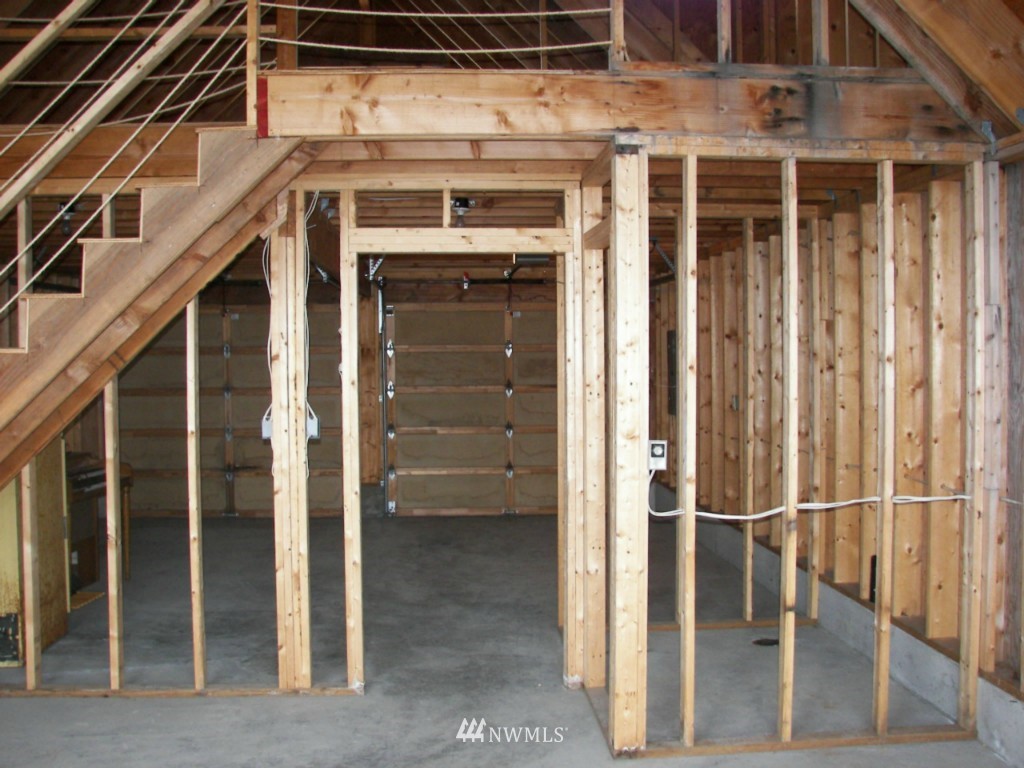 880 Beckett Point Road Port Townsend, WA 98368 - Photo 4 of 6 Gallery Image 4
