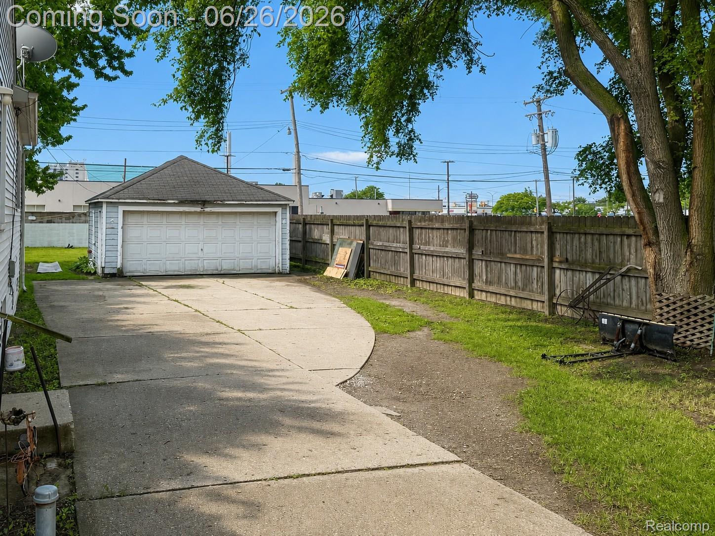 8056 Central Street Center Line, MI 48015 - Photo 21 of 25 901.jpeg