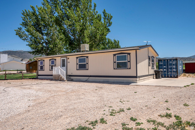 255 West 3000th Street North Cedar City, UT 84721 - Photo 2 of 45