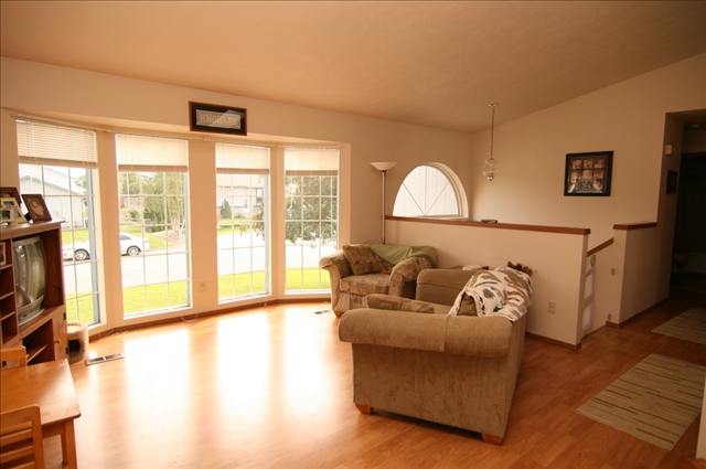 4921 North Bolivar Road Spokane, WA 99216 - Photo 2 of 9 Gallery Image 2