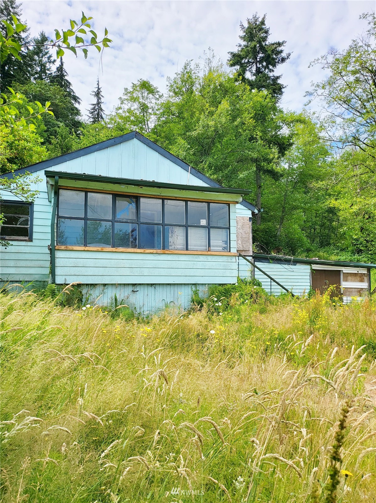 5982 Sidney Road Southwest Port Orchard, WA 98367 - Photo 1 of 10 Gallery Image 1