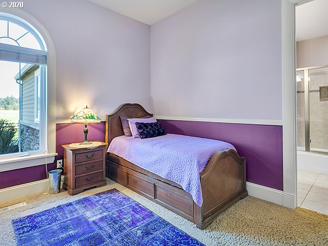 24655 Northeast Graham Road, Unit 1 Aurora, OR 97002 - Photo 12 of 30