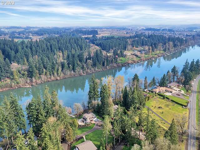 24655 Northeast Graham Road, Unit 1 Aurora, OR 97002 - Photo 30 of 30