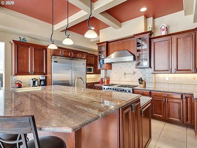 24655 Northeast Graham Road, Unit 1 Aurora, OR 97002 - Photo 5 of 30