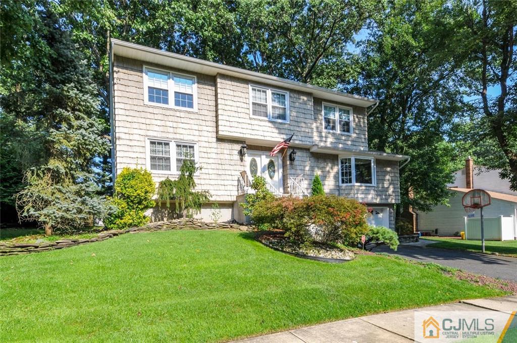 52 Overhill Road East Brunswick, NJ 08816 - Photo 1 of 25 Gallery Image 1