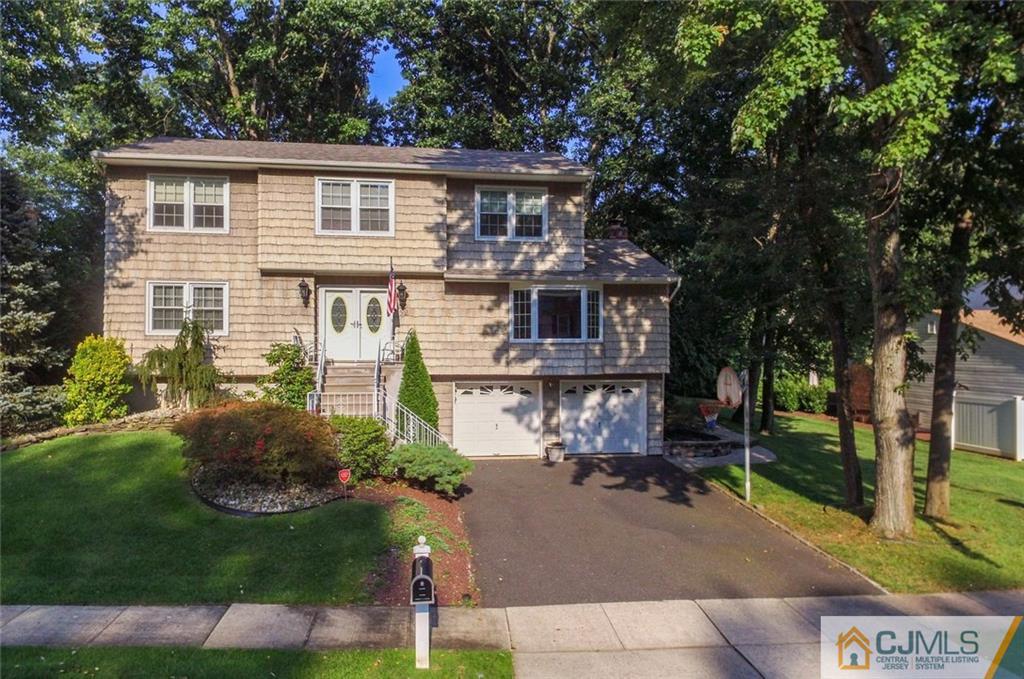 52 Overhill Road East Brunswick, NJ 08816 - Photo 2 of 25 Gallery Image 2