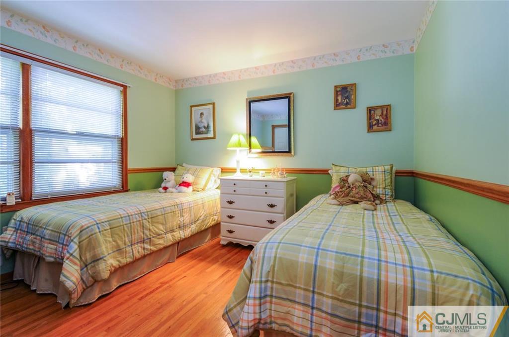 52 Overhill Road East Brunswick, NJ 08816 - Photo 14 of 25 Gallery Image 14