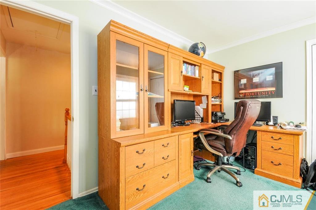 52 Overhill Road East Brunswick, NJ 08816 - Photo 15 of 25 Gallery Image 15