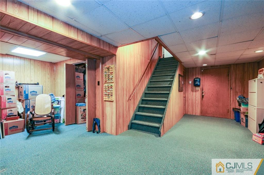 52 Overhill Road East Brunswick, NJ 08816 - Photo 20 of 25 Gallery Image 20