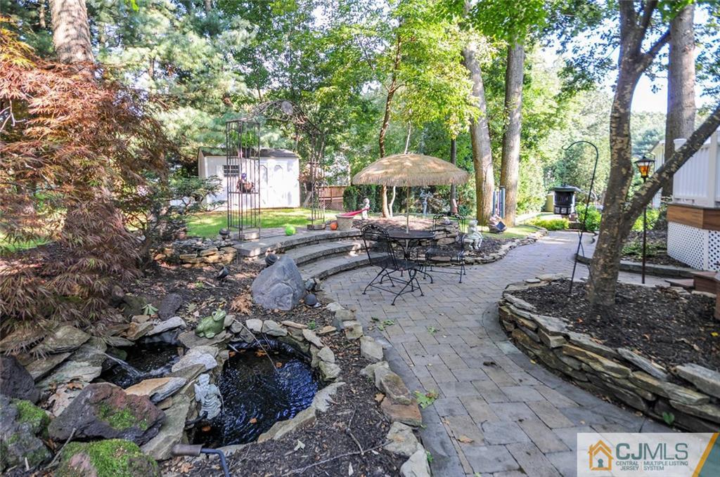 52 Overhill Road East Brunswick, NJ 08816 - Photo 21 of 25 Gallery Image 21