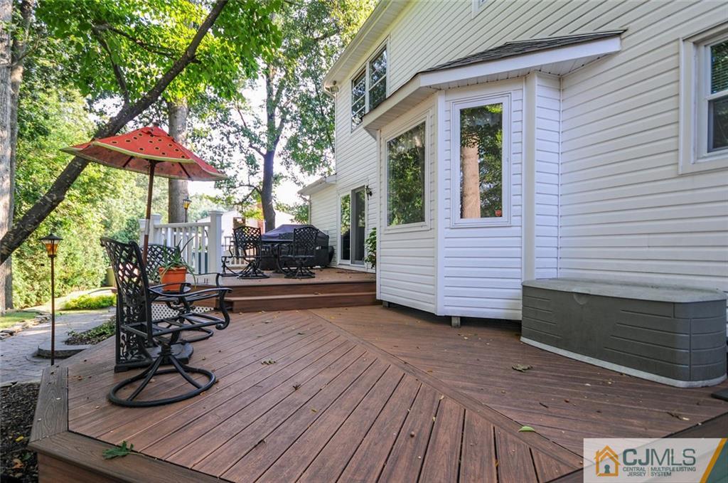 52 Overhill Road East Brunswick, NJ 08816 - Photo 23 of 25 Gallery Image 23