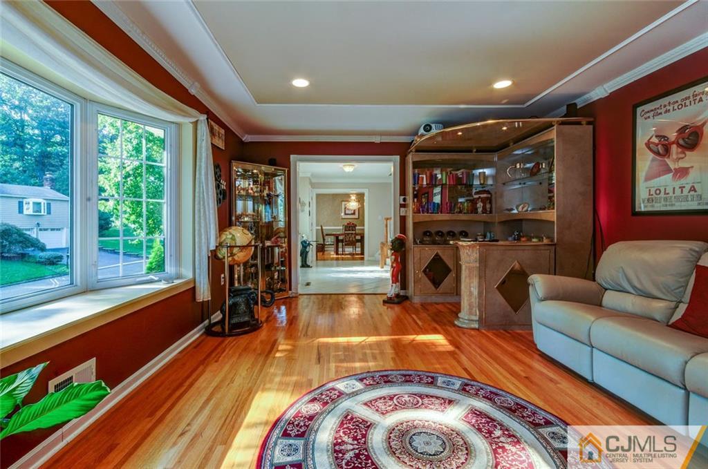 52 Overhill Road East Brunswick, NJ 08816 - Photo 6 of 25 Gallery Image 6