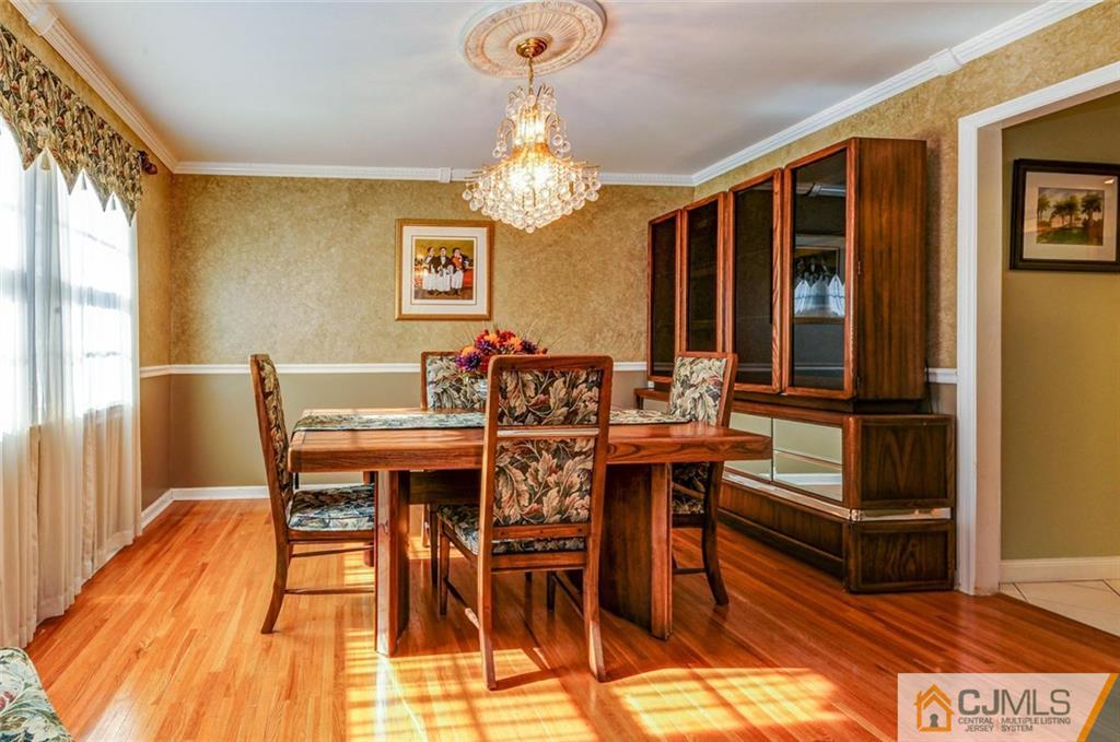 52 Overhill Road East Brunswick, NJ 08816 - Photo 7 of 25 Gallery Image 7