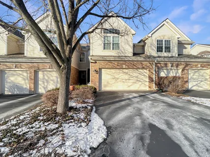 $425,000 | 1726 Dixon Drive, Lisle, IL 60532
