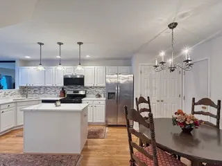 $425,000 | 1726 Dixon Drive, Lisle, IL 60532