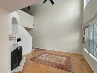 $425,000 | 1726 Dixon Drive, Lisle, IL 60532