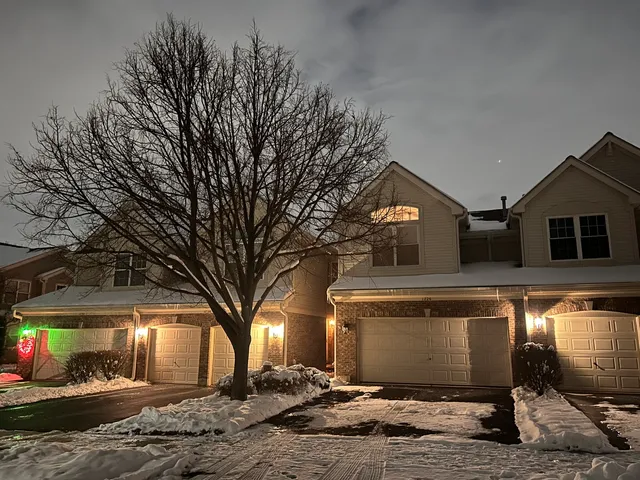 $435,000 | 1726 Dixon Drive, Lisle, IL 60532