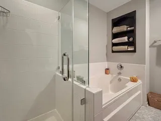 $425,000 | 1726 Dixon Drive, Lisle, IL 60532