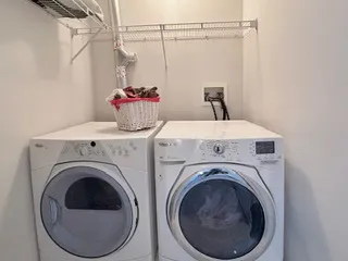 $425,000 | 1726 Dixon Drive, Lisle, IL 60532