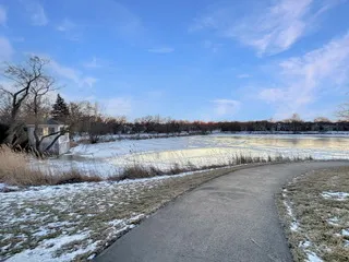 $425,000 | 1726 Dixon Drive, Lisle, IL 60532