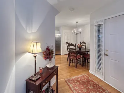 $425,000 | 1726 Dixon Drive, Lisle, IL 60532