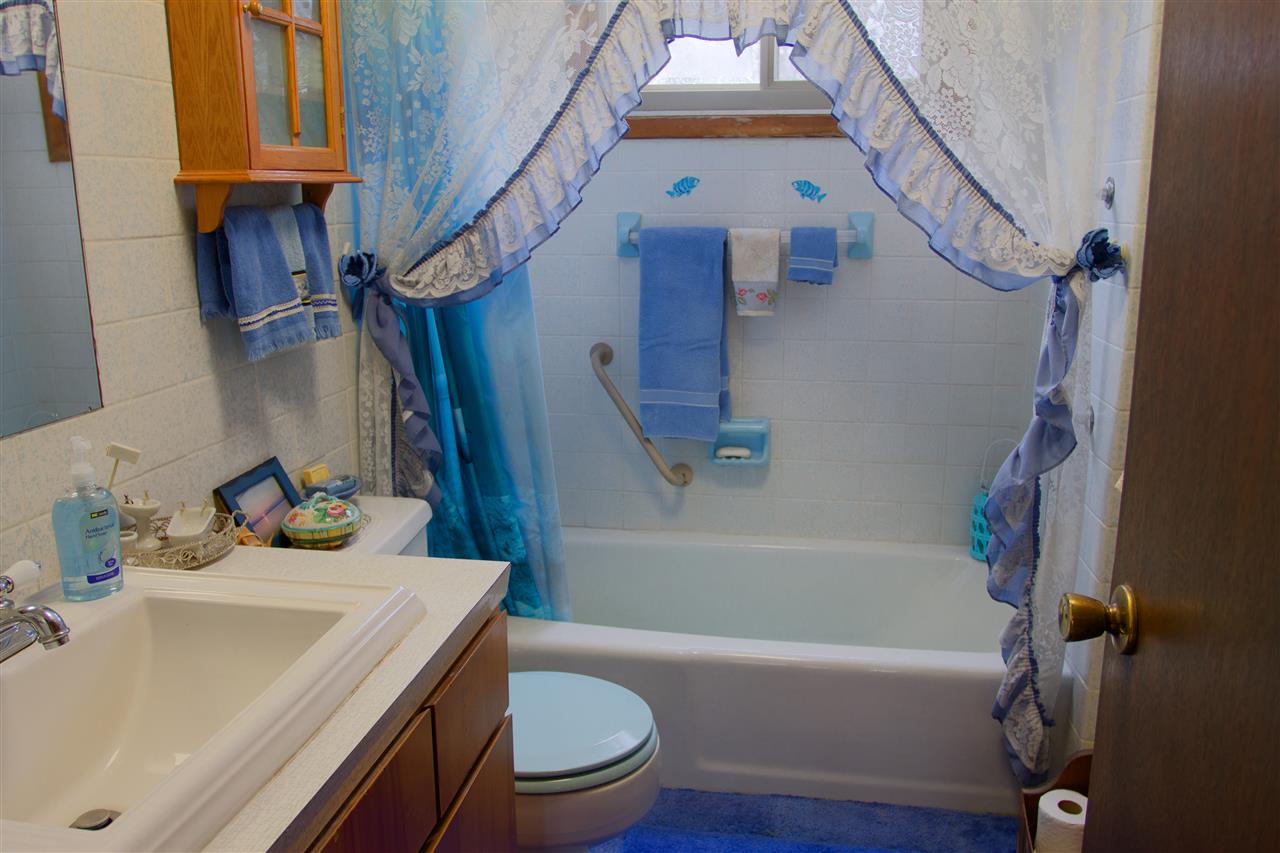 5232 Lake Road Fife Lake, MI 49633 - Photo 25 of 32 1871853-24.JPG