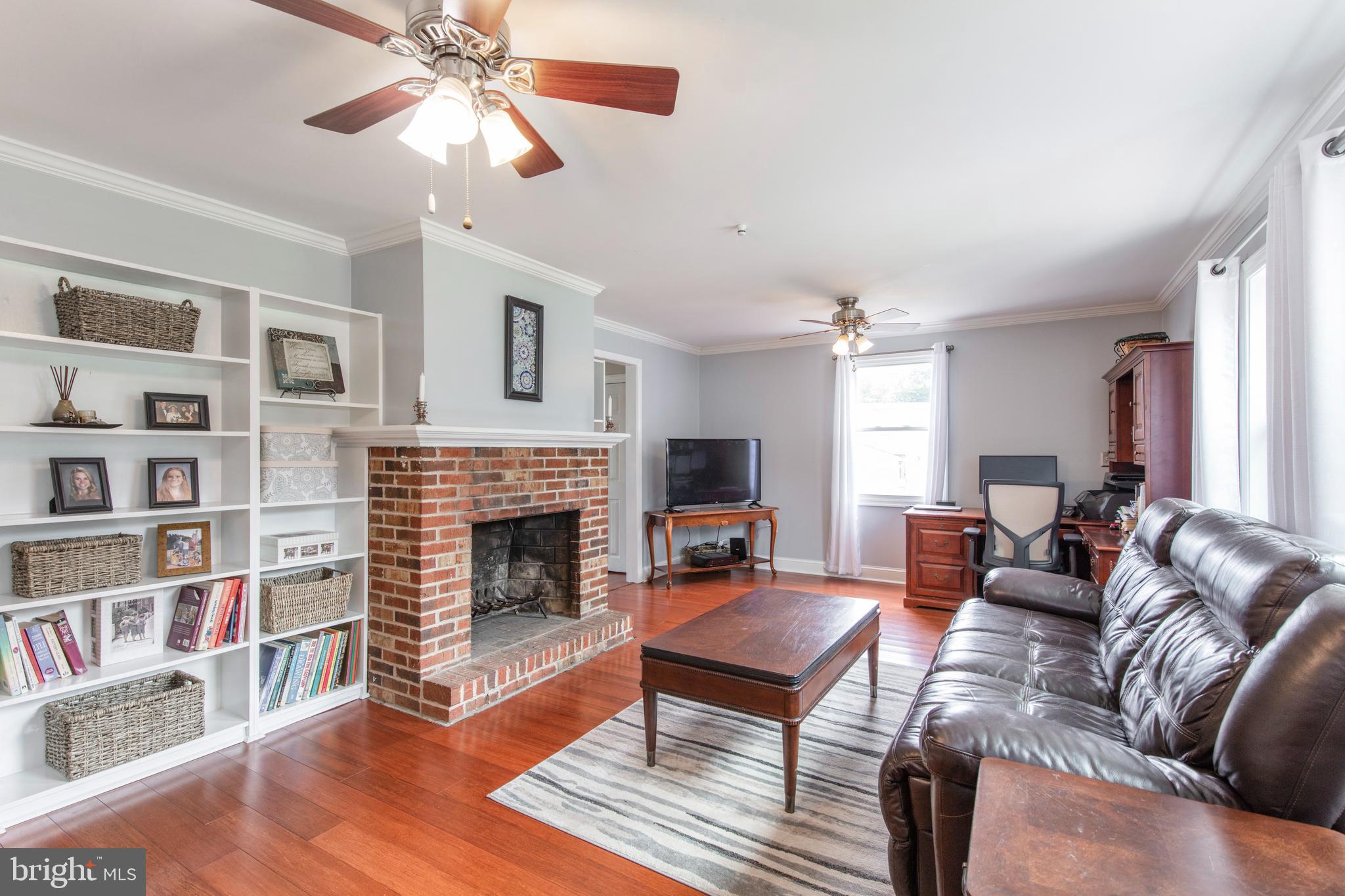 1212 Cambridge Road Warminster, PA 18974 - Photo 17 of 41 Gallery Image 17