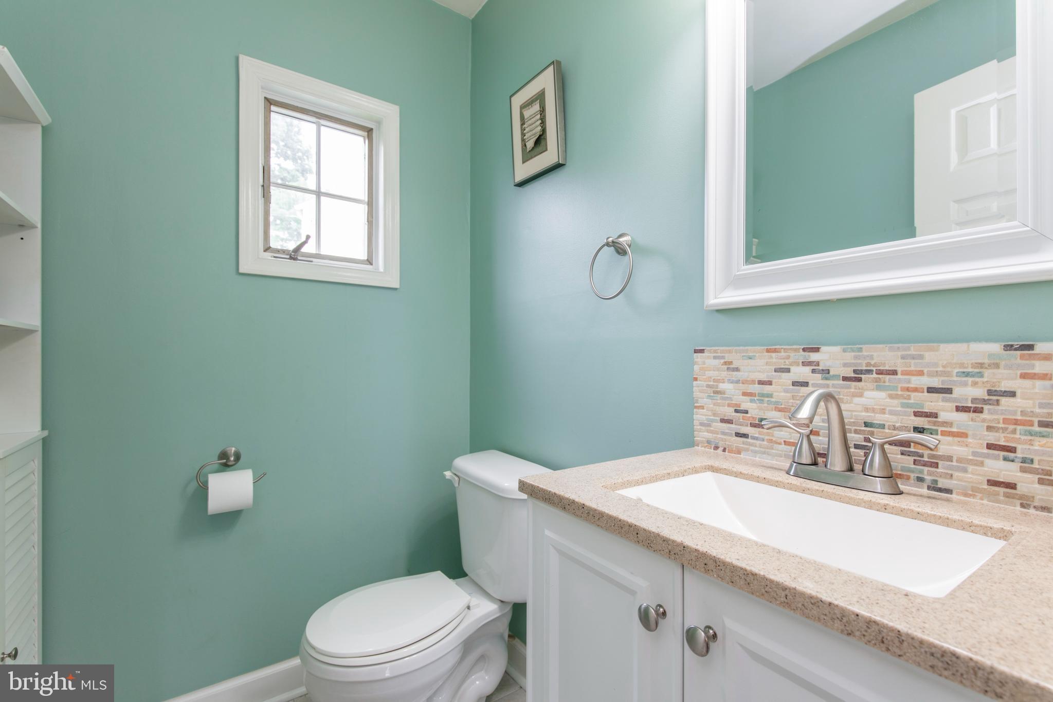 1212 Cambridge Road Warminster, PA 18974 - Photo 20 of 41 Gallery Image 20