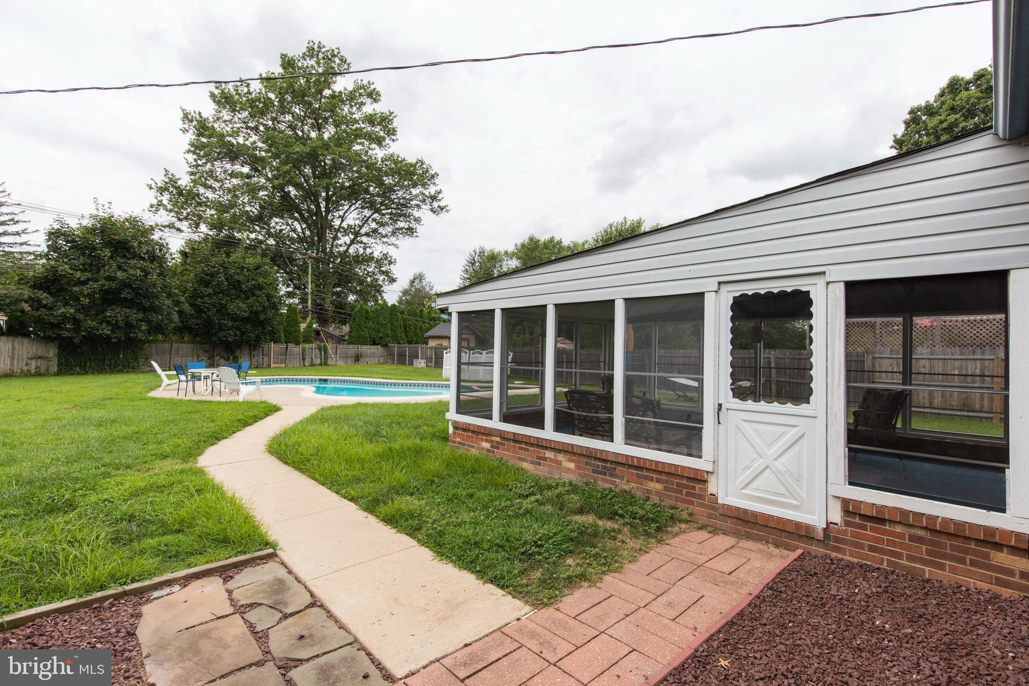 1212 Cambridge Road Warminster, PA 18974 - Photo 32 of 41 Gallery Image 32