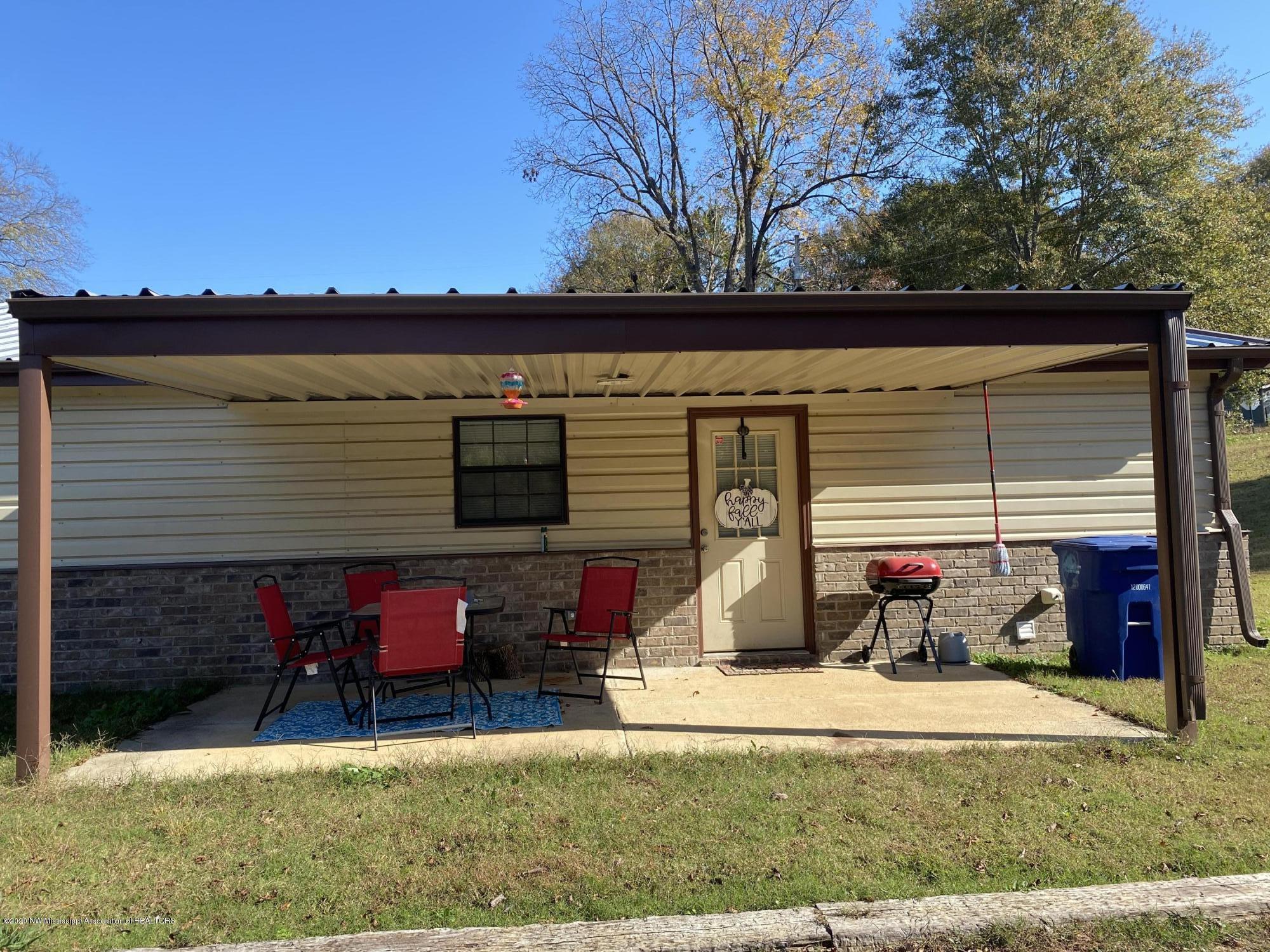 158 Locust Street Pope, MS 38658 - Photo 3 of 12 image2