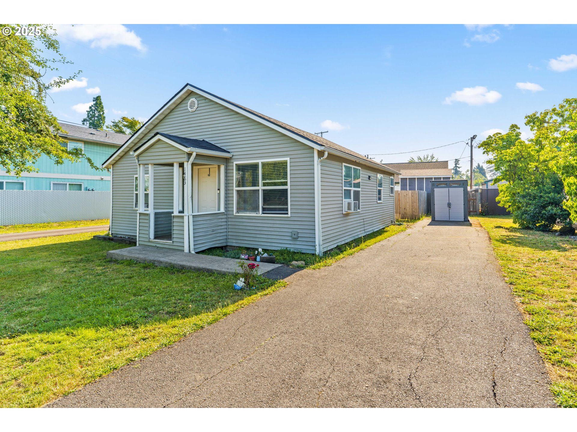 1483 5th Street Springfield, OR 97477 - Photo 1 of 20