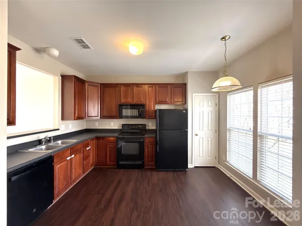 $2,150 | 15752 Castle Watch Avenue, Charlotte, NC 28277