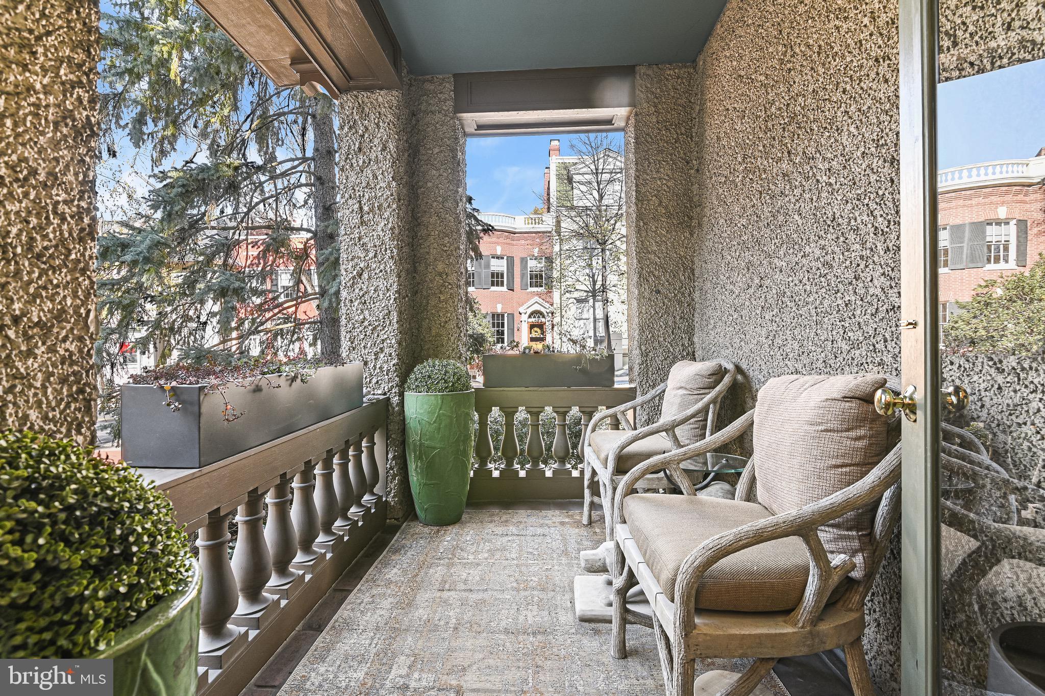 2910 Q Street Northwest, Unit A11 Washington, DC 20007 - Photo 21 of 23 Terrace