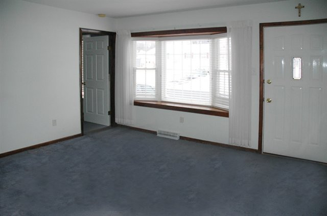 14 Crestone Road Albany, NY 12205 - Photo 8 of 12 Photo 8