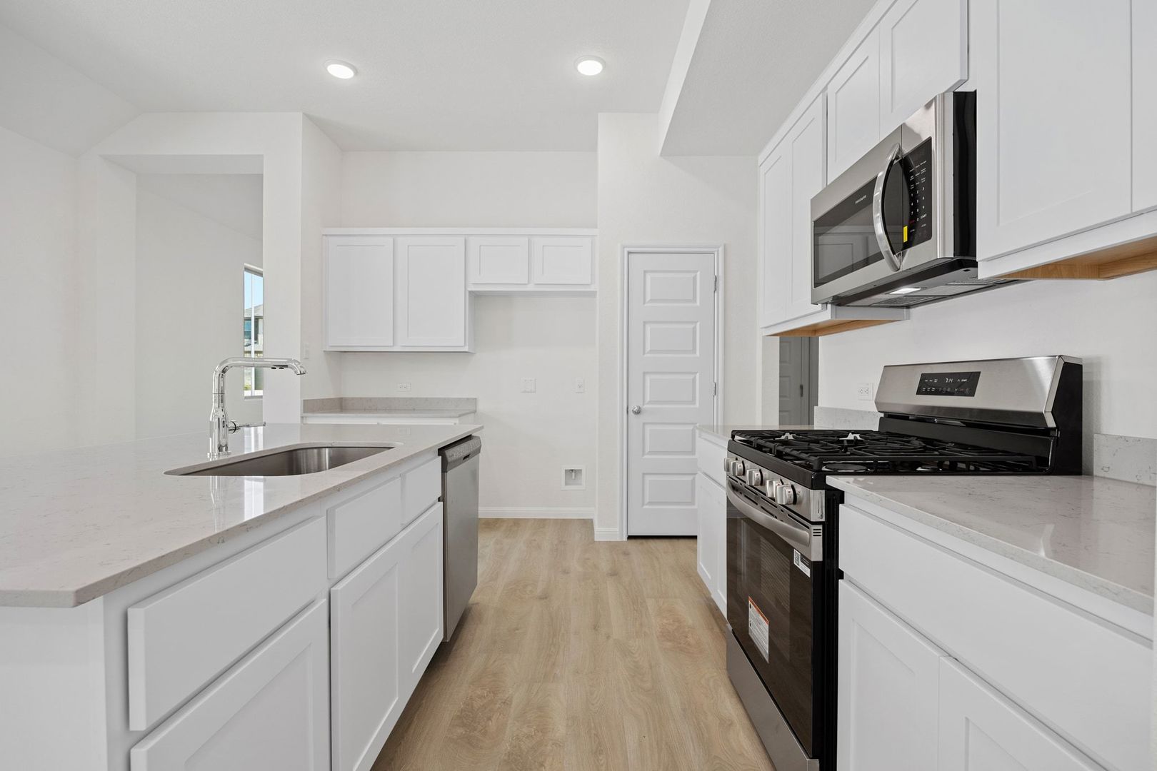 170 Hornet Street Elgin, TX 78621 - Photo 25 of 34