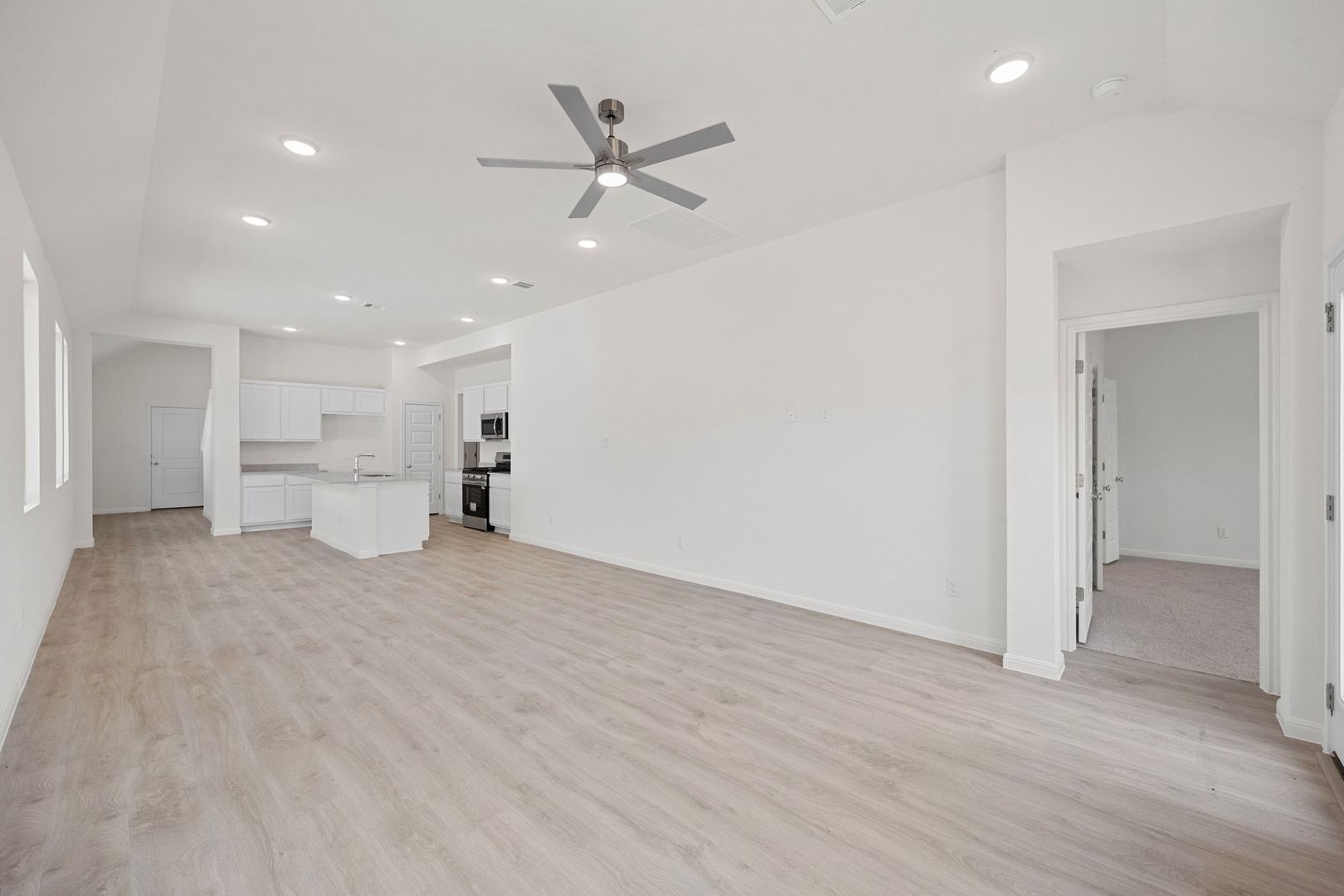 170 Hornet Street Elgin, TX 78621 - Photo 29 of 34