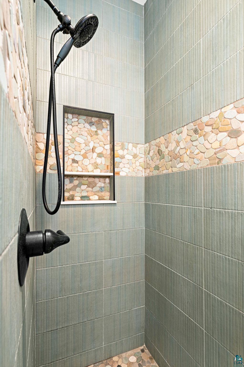 2236 Hoover Street Duluth, MN 55811 - Photo 19 of 52 Full bathroom featuring a tile shower
