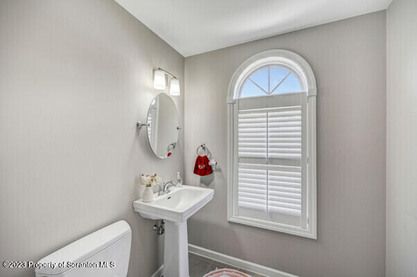 98 Wyndham Road Clarks Summit, PA 18411 - Photo 25 of 50 Gallery Image 25